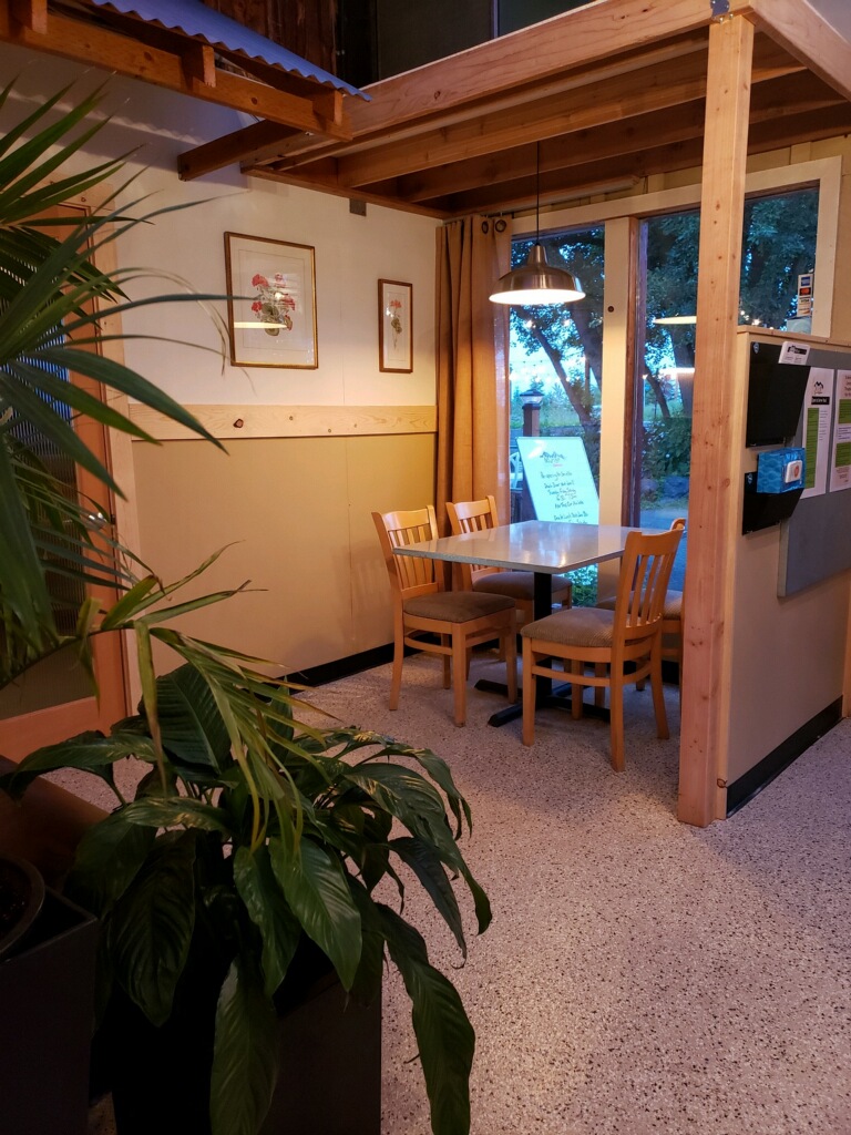 cosy-dining2